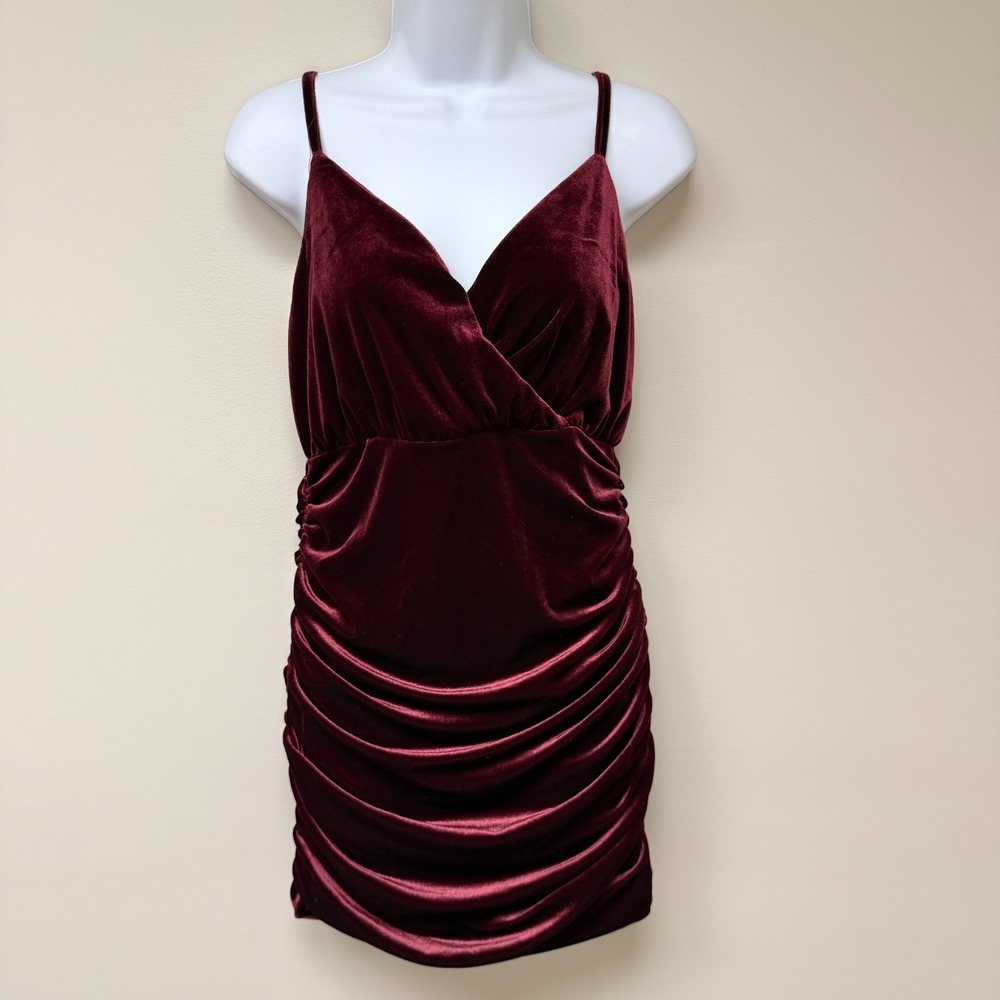 Shein Velvet Bodycon Dress Petite M Burgundy Side Ruched Holiday Party V-Neck